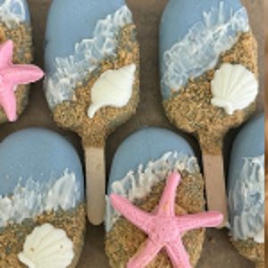 Custom cakesicles